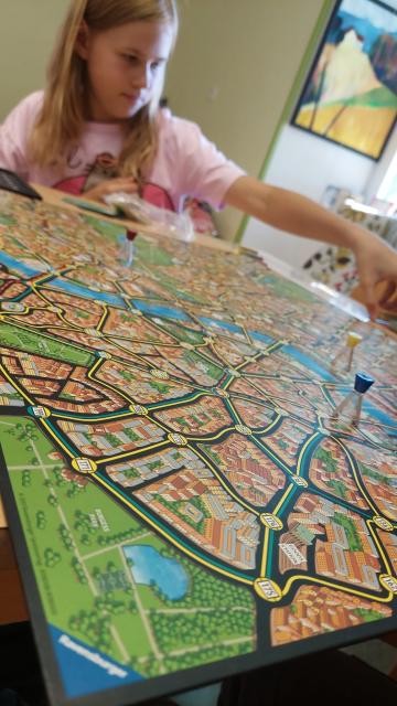 Stadt-Land-Spielt in der Bibliothek Dobl-Zwaring